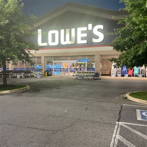 Lowes waldorf md. 52 reviews of Lowe's Home Improvement "Went in Tuesday night for paint. There was a gentleman at the counter who had been waiting for 15 min. After repeated calls to management with no response, we called the 800 number. 