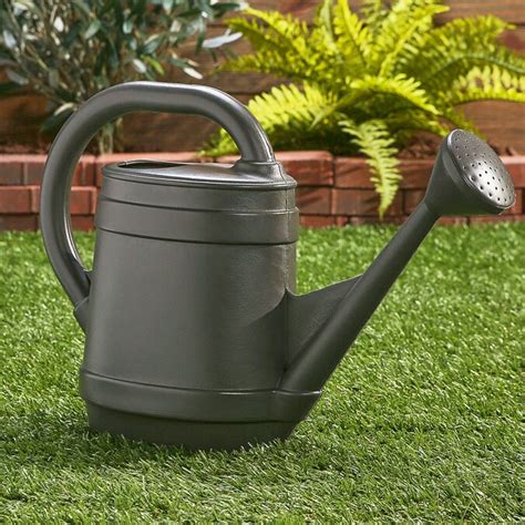 Measures 5 x 6 x 11 inches. Quench watering can's 360-deg