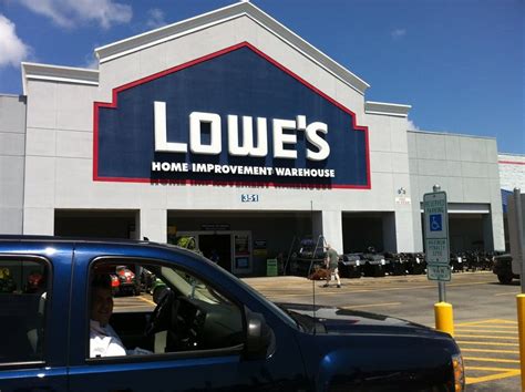 Lowes whiteville nc. recognized. When pursuing your goals, knowing your company has your back is essential. We give you the resources and benefits you need to work and live. We offer paid time off for vacation, holidays, sick leave, and volunteer time. Depending on the position and tenure, most full-time associates start with around 10-15 days of combined time off. 