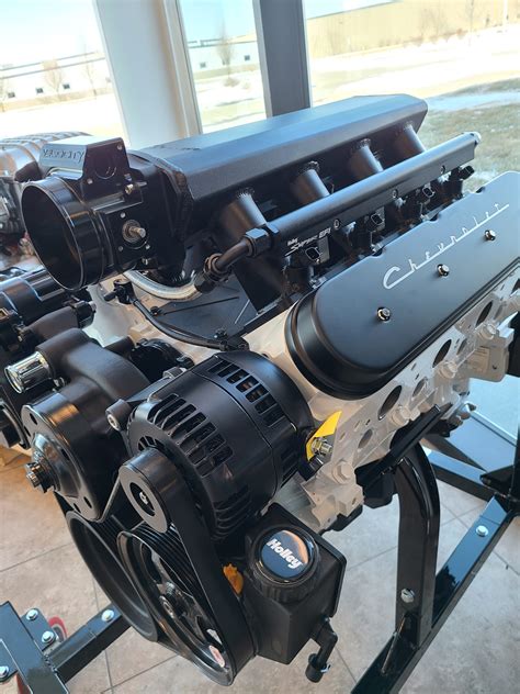 Check out Texas Speed & Performance’s complete line of LQ9 turn-key crate engines! We offer 370, 408, and 421 CID LQ9 packages with power ranging from 520 HP all the way up to 625 HP. All of our turn-key crate engines include a custom engine harness and ECM that can be built to run your electronic transmission for no additional charge!. 