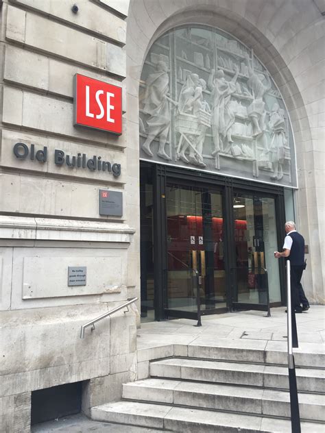 The International Baccalaureate is scored out of 45 points and the entry requirements for LSE range from 37 points overall (with three Higher level subjects at grades 6 6 6) to 38 points overall (with three Higher level subjects at grades 7 6 6). Please find the scores required for each specific programme at LSE on the programme pages. 