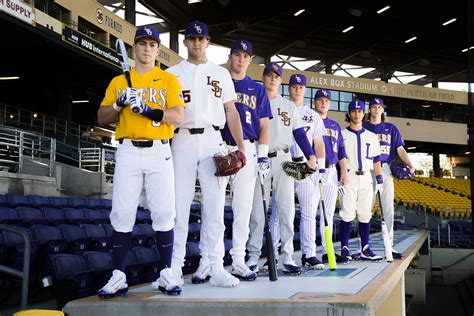 Lsu baseball baseball. Mar 9, 2024 · LSU Baseball vs. Mississippi St. (G1) (Radio Archive) March 15, 2024 Tigers Play SEC Opening Weekend at Mississippi State 