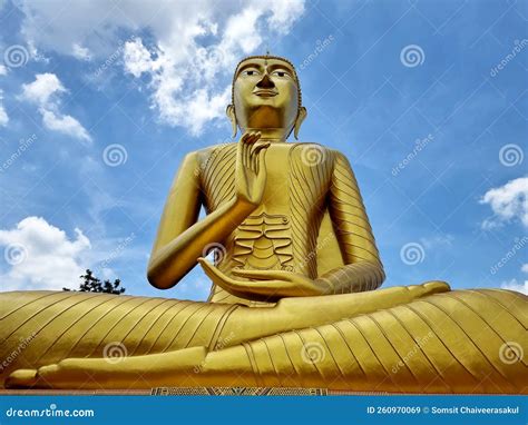Luang pho yai