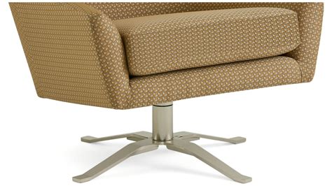 Lucas Swivel Chair — West Elm Work