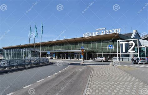 Luchthaven Helsinki-Vantaa - Wikipedia