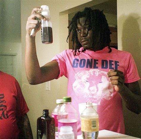 Lucki lean gut. It’s mostly air . The lean also doesn’t help but that’s what opioids do . If he ever slow down on the pills , he’ll lose the gut . Why you think juice wrld gut got so big at one point . Arms skinny and legs skinny just gut , because he was taking 10 percs in a day and eating and not shitting while drinking lean . 