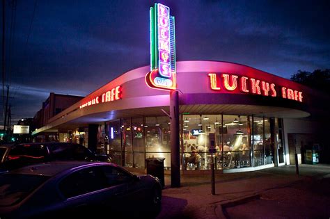 Luckys cafe. A post shared by Luckys Cafe (@luckyscafedallas) BuzzBrews Lakewood. 5815 Live Oak St #102, Dallas, TX 75214. Buzzbrew’s is one of DFW’s few late-night diners, open until 2 a.m. most weekend nights and late all week at its Deep Ellum location. It serves local coffee and foods made from scratch — and offers free Wi-Fi. Try any of its … 