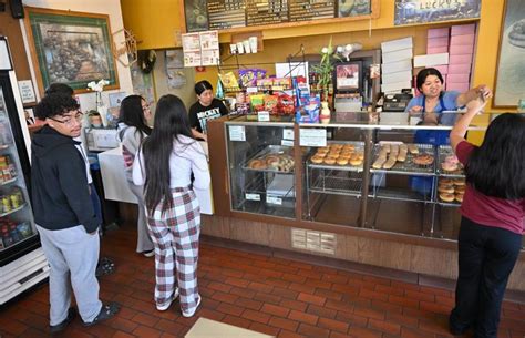 Luckys donuts. Lucky donuts 2, Visalia, California. 571 likes · 12 talking about this · 2 were here. Fresh donut everyday 