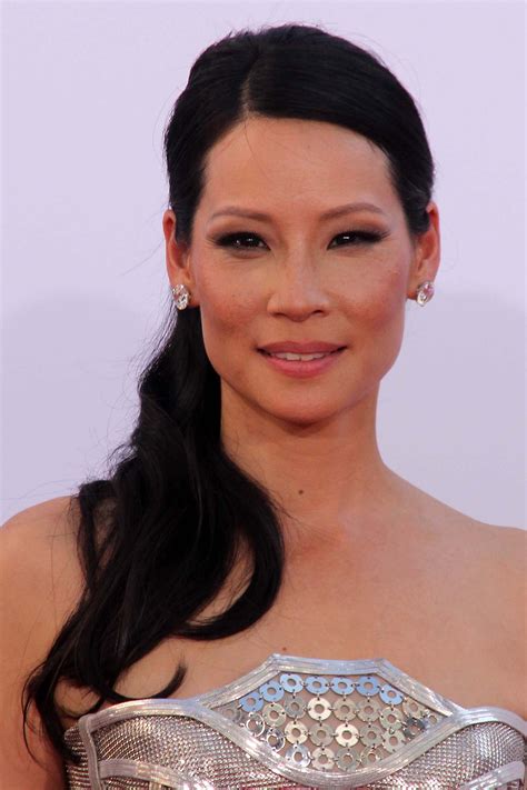 Lucy liu mude. 99+ Photos. New Zealand icon Lucy Lawless is most known for her role as "Xena the Warrior Princess." Lucy is married to producer Rob Tapert (Robert Gerard Tapert) and resides in New Zealand. They have two sons, Julius Robert Bay Tapert and Judah Miro Tapert, who were both born in New Zealand. Lucy also has a daughter, Daisy Lawless, … 