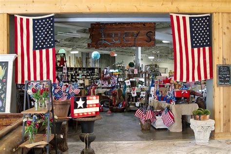Lucys market. Atlanta's best farmers market comes with not only the best produce in town, but also has a huge selection of gifts, high quality prepared foods, wine, gift baskets and more. 