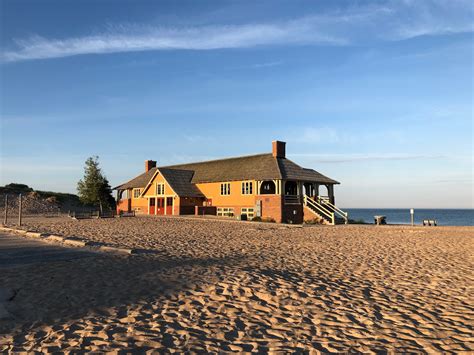 Ludington Salmon Fishing - Places to Stay