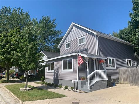Ludington mi zillow. Aug 27, 2021 · Zestimate® Home Value: $140,000. 208 N Robert St, Ludington, MI is a single family home that contains 1,352 sq ft and was built in 1910. It contains 3 bedrooms and 2 bathrooms. The Zestimate for this house is $160,200, which has decreased by $7,113 in the last 30 days. The Rent Zestimate for this home is $1,434/mo, which has increased by $1,434/mo in the last 30 days. 