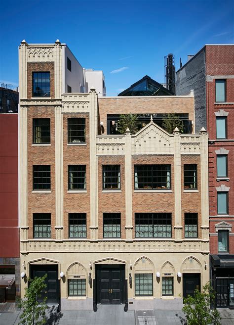 Ludlow house new york. Set in a former warehouse in the Meatpacking District, Soho House New York is a place for members to relax, eat, drink and meet. Discover more here. 