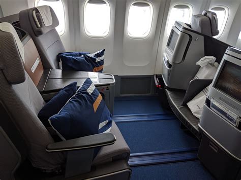 Lufthansa business class. Arrive: 7:35PM. Duration: 2hr5min. Aircraft: Airbus A320neo. Seat: 4F (Business Class) The flight was operated by D-AINU, a brand new Airbus A320neo. The plane had four rows of business class. Lufthansa A320neo business class. On the plus side, I thought the legroom was surprisingly excellent for intra-Europe business class. 