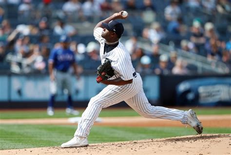 Luis Severino dominates, Billy McKinney homers as Yankees even series with Rangers in 1-0 win