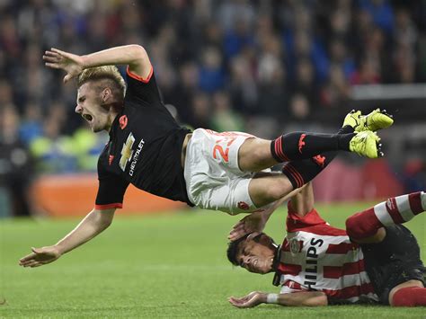 Luke Shaw back in training after 3 months out to ease Man United’s injury issues in defense