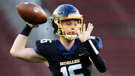 Luke dunn 247. Jan 9, 2023 · Withrow High School continues to build its football program through offseason additions. On Monday, 2024 quarterback Luke Dunn, who spent last season as the starter at Moeller, announced that he ... 