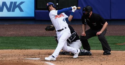 The Mets responded in the bottom of the ninth. With one out, Luke Ritter singled, and Michael Perez doubled, placing runners at second and third.. 
