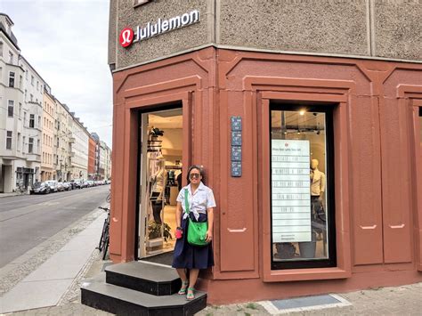 Lululemon germany. Things To Know About Lululemon germany. 
