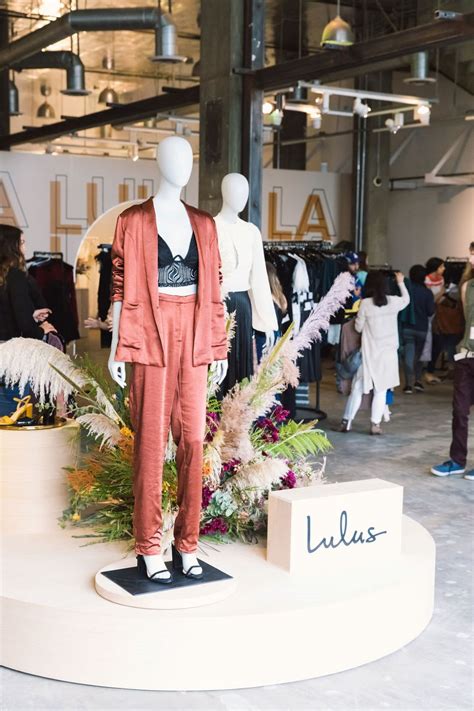  Lulus offers a variety of women's clothing styles, from flirty dresses and tops to cozy sweaters and jeans. Shop the latest trends and enjoy free shipping and returns on select orders. .