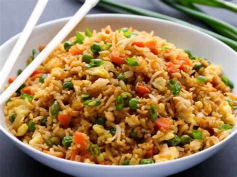 Lunch Fried Rice Nutrition Facts - Eat This Much