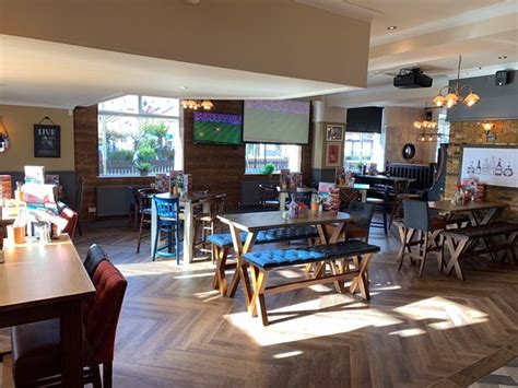 Lunchtime drinks - The Old Walnut Tree - Tripadvisor