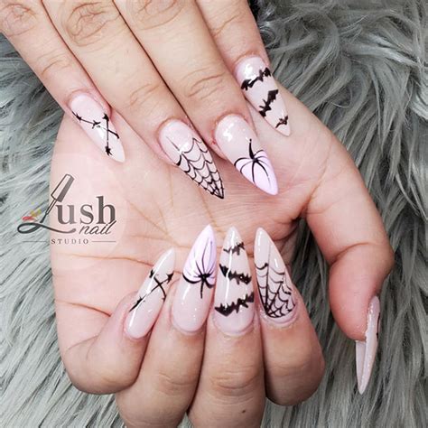 Lush nails tustin. Specialties: Lush Nails Spa is a family establishment started in May of 2019. We specialize in nails services and designs including gel manicure, dipping powder, artificial nails, and pedicures. We strive to provide our clients with a relaxing environment to pamper themselves, as well as modern and sterilize salon that prioritizes sanitation. We … 