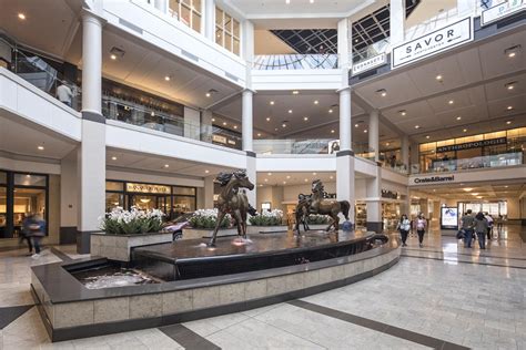 Lush westchester mall. People visit shopping malls to enjoy variety while shopping, for socialization and for entertainment. People also visit malls because they offer one-stop shopping convenience and s... 