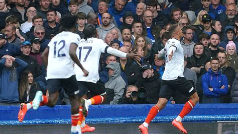 Luton gets its first Premier League victory by beating Everton 2-1