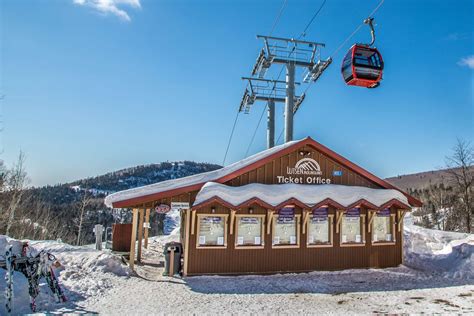Lutsen mountain resort. Lutsen Mountains Resort is the largest ski resort in the Midwest, also having the 3rd most vertical drop in the Midwest behind Terry Peak and Mount Bohemia. The ski season … 