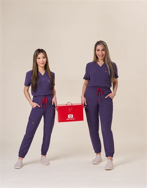 Luuna scrubs. We believe that if you're going to work 80-hour weeks, you might as well do it in a scrub where you'll be comfortable and feel good. It is believed that bland, ordinary scrubs have no place on hard-working, caring and compassionate people. We also believe that the name "Garde-Malade" sounds vintage, and we think it's cool. 