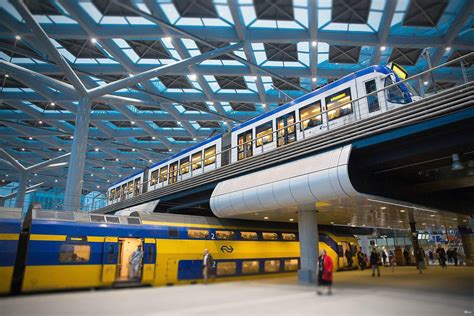 Luxembourg à The Hague Central Station par Train, Bus