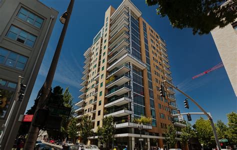 Luxury Homes for Sale in Pearl District - Redfin