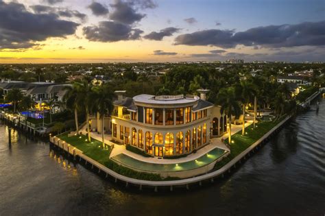 Luxury Property Care, Boca Raton - letfindout.com