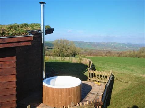 Luxury West Wales cottages with hot tubs Sugar & Loaf