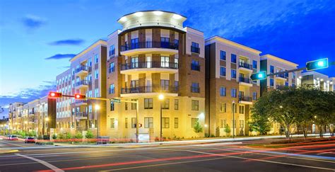 Luxury apartments tallahassee. See all available apartments for rent at Capital Walk Apartments in Tallahassee, FL. Capital Walk Apartments has rental units ranging from 962-1342 sq ft starting at $1300. 