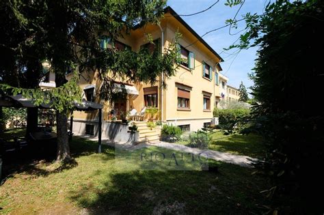 Luxury condos with air conditioning for sale in Lido, Veneto, Italy ...