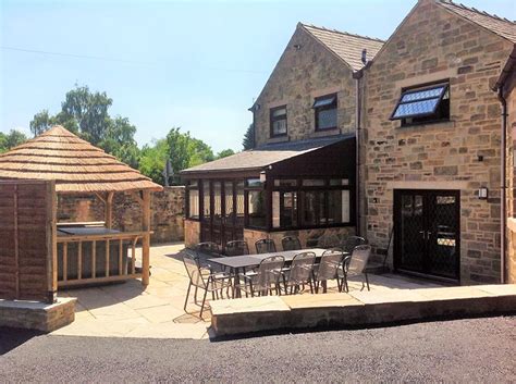 Luxury self catering holiday cottages with hot tub Derbyshire …