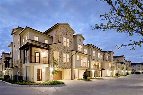 Luxury townhomes houston. Things To Know About Luxury townhomes houston. 