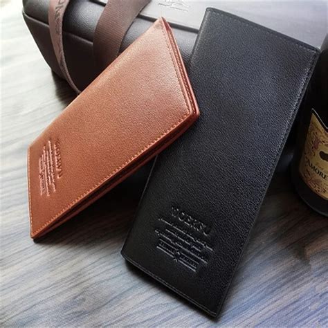 Luxury wallets for men. This faux leather men’s vegan wallet perfectly combines functionality with style. It has a classic bifold closure and a practical compact design. It fits 10 cards including an ID card and has 2 slip pockets and 2 compartments for cash. The best part – it is a men’s vegan wallet with an RFID blocking system. 