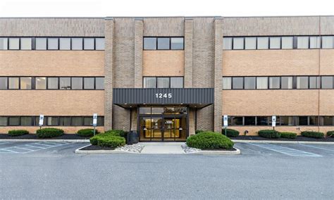  LVHN ExpressCARE-Cedar Crest. 1101 S Cedar Crest Blvd. Allentown, PA 18103-7937. (Map) (484) 240-4073. ExpressCARE is open seven days a week. Walk in without an appointment for treatment of minor illnesses and injuries including, but not limited to: . 
