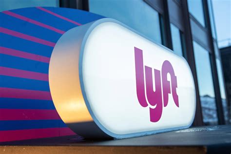 Lyft to lay off 1,072 employees, 26% of staff
