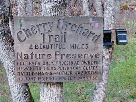 Lyle Cherry Orchard Hike - Oregon Hikers