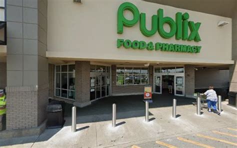 Publix Pharmacy at Lynn Haven Center. Pharmacies. Website. 38 Years. in Business. (850) 271-6190. View all 5 Locations. 2310 S Highway 77. Lynn Haven, FL 32444.. 