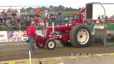 Here is the line up for the Lynn, IN Battle on the Border Truck and Tractor Pulls Sept. 6-8 Thursday Sept 6th, 7pm start- Div II Antiques 4500lb thru 8500lb. DCTPA rules and points pull. Friday Sept 7th, 7pm start- 5800lb hot rods,9000lb alt. farm stock 3520 rpm, 6200lb alt street stock gas 4x4 pic. 