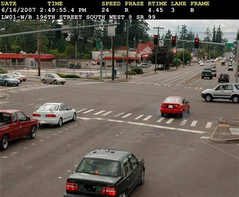 Lynnwood wa traffic cameras. Interactive weather map allows you to pan and zoom to get unmatched weather details in your local neighborhood or half a world away from The Weather Channel and Weather.com 