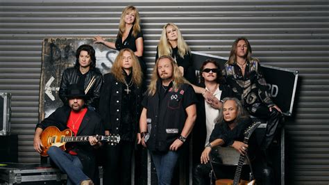 Lynyrd skynyrd band. The band’s sixth studio album, “Lynyrd Skynyrd 1991,” was their first collection of new music since 1977’s “Street Survivors." Watch: "Smokestack Lightning" The band’s legacy as pillars of Southern rock has only grown over time. In 2004, … 
