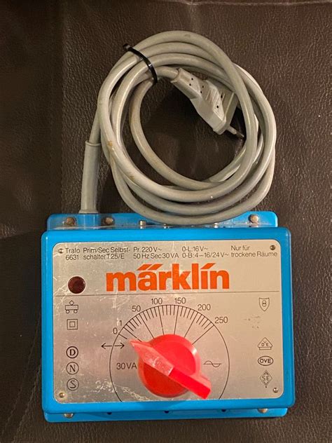 Märklin 2 Trafos 6631 ( beide 30 Watt ) geprüft, top Zustand