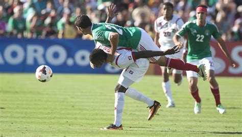 México vs. panamá. Sports. Mexico beats Panama 1-0 in CONCACAF Gold Cup final as Giménez scores 88th-minute goal. 1 of 8 |. Mexico’s Santiago Gimenez kisses the winner’s trophy … 