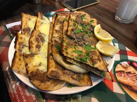 codini.rgarabwor.edu.pl. 